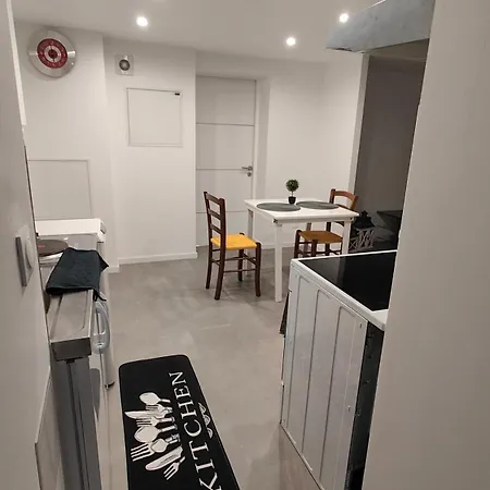 Bel F2 Entierement Renove Apartment